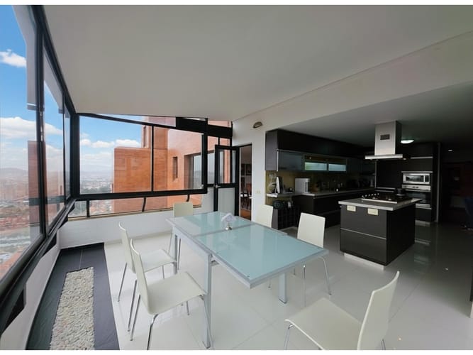 Apartamento de 4 alcobas en venta en Bosques Del Marques, Bogotá, 259 m² · foto 11 de 24