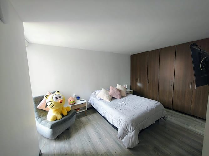 Apartamento de 3 alcobas en venta en El Vergel Oriental, Bogotá, 87 m² · foto 16 de 21