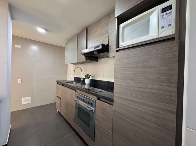Apartamento de 1 alcoba en arriendo en Chicó Navarra, Bogotá, 51 m² · foto 6 de 9