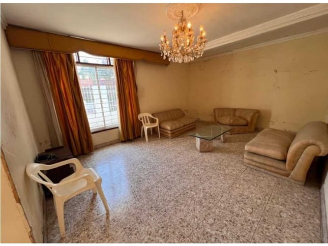 Casa de 6 alcobas en venta en Los Alcazares, Santa Marta, 350 m² · foto 4 de 24