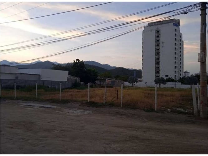Lote en venta en Pozos Colorados, Santa Marta, 2282 m² · foto 6 de 17