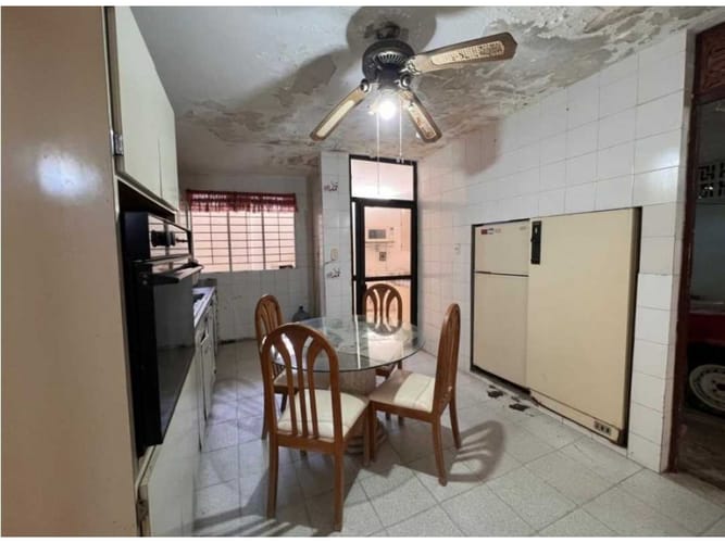 Casa de 6 alcobas en venta en Los Alcazares, Santa Marta, 350 m² · foto 16 de 24