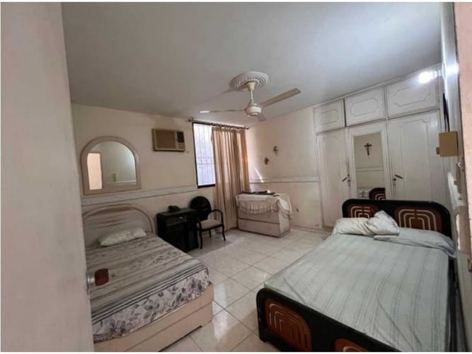 Casa de 6 alcobas en venta en Los Alcazares, Santa Marta, 350 m² · foto 17 de 24