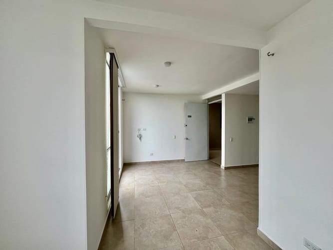 Apartamento de 2 alcobas en venta en Villavicencio, 52 m² · foto 7 de 24