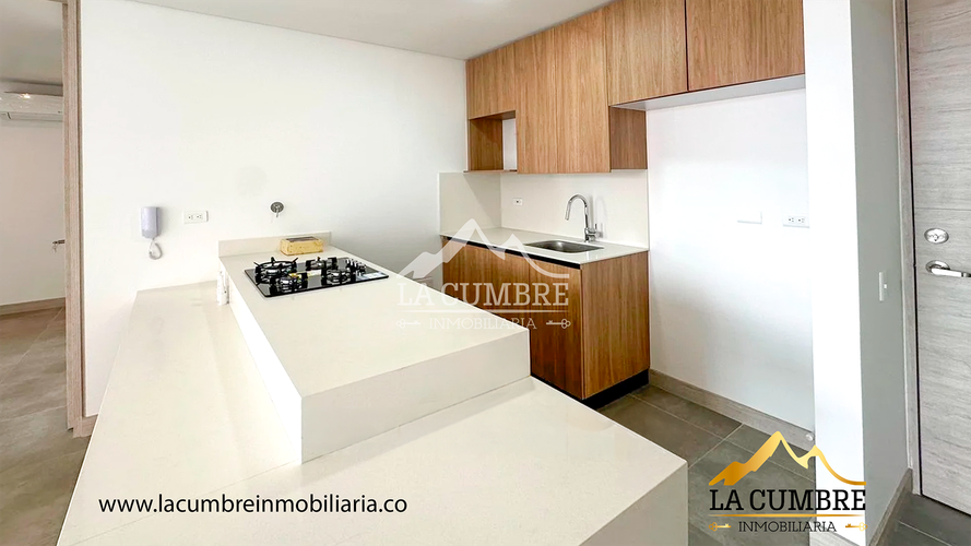 Apartamento de 2 alcobas en arriendo en Los Balsos, Medellín, 100 m² · foto 8 de 18