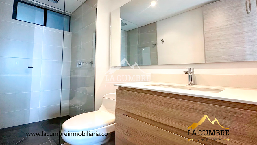 Apartamento de 2 alcobas en arriendo en Los Balsos, Medellín, 100 m² · foto 13 de 18