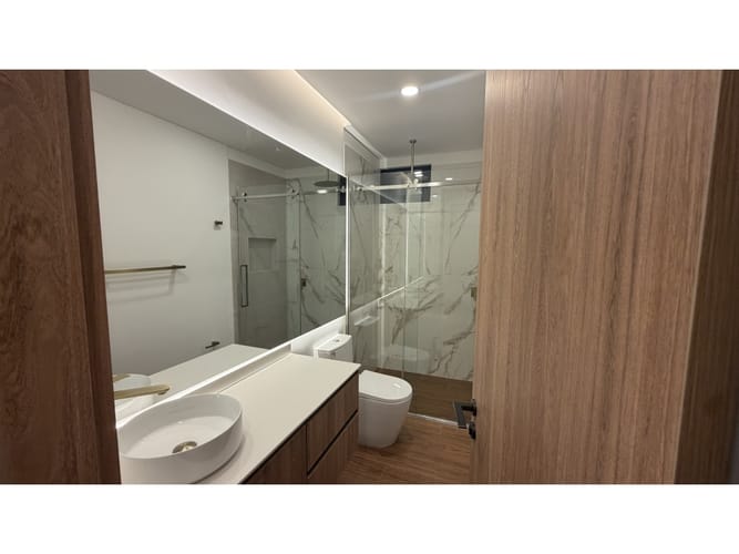 Apartamento de 3 alcobas en venta en Avenida Centenario, Armenia, 123 m² · foto 8 de 24