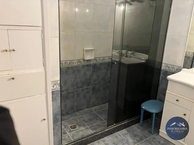 Apartamento 2 dormitorios  en alquiler c/cochera, Pocitos · Photo 3