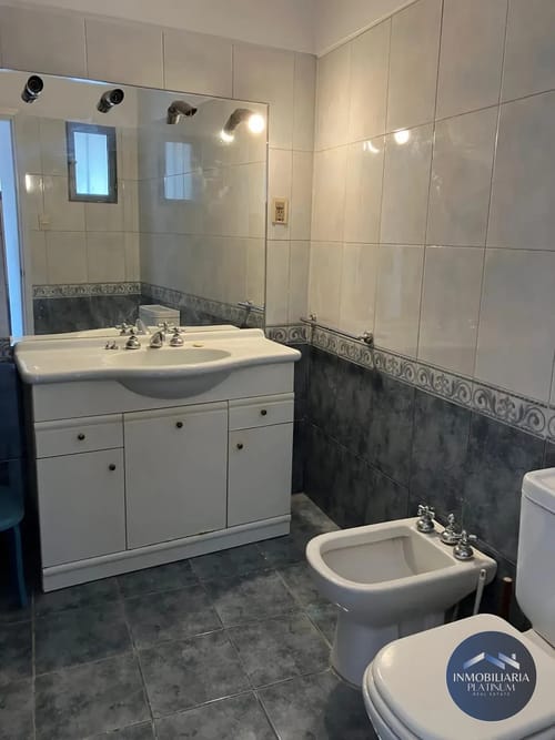Apartamento 2 dormitorios  en alquiler c/cochera, Pocitos · Photo 4