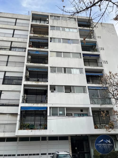 Apartamento 2 dormitorios  en alquiler c/cochera, Pocitos · Photo 6