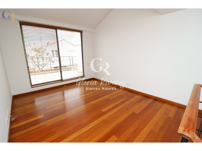 Casa de 3 alcobas en arriendo en Rozo, Cota, 254 m² · foto 19 de 24