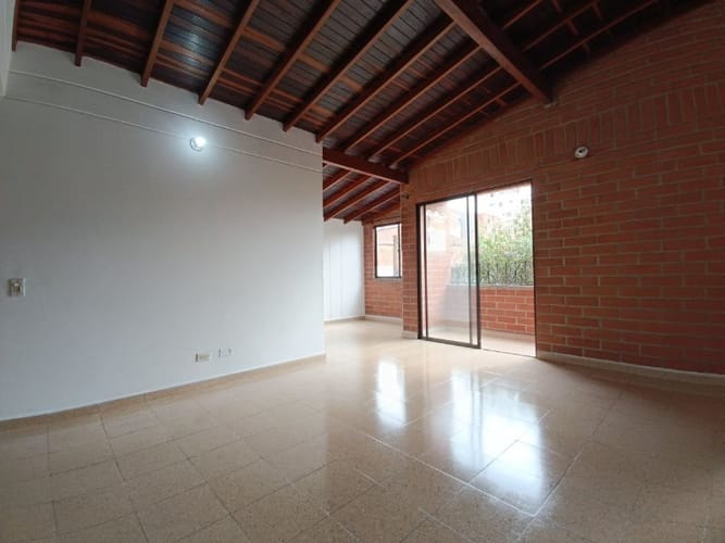 $2.500.000 en Florida Nueva