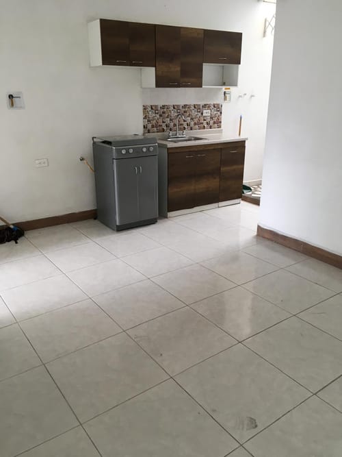Apartamento de 4 alcobas en venta en Los Angeles, Medellín, 136 m² · foto 8 de 10