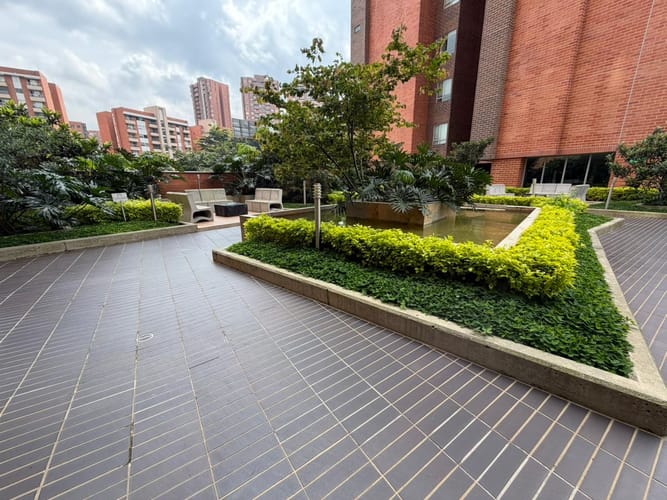 Apartamento de 3 alcobas en venta en Loma Del Esmeraldal, Envigado, 116 m² · foto 8 de 24