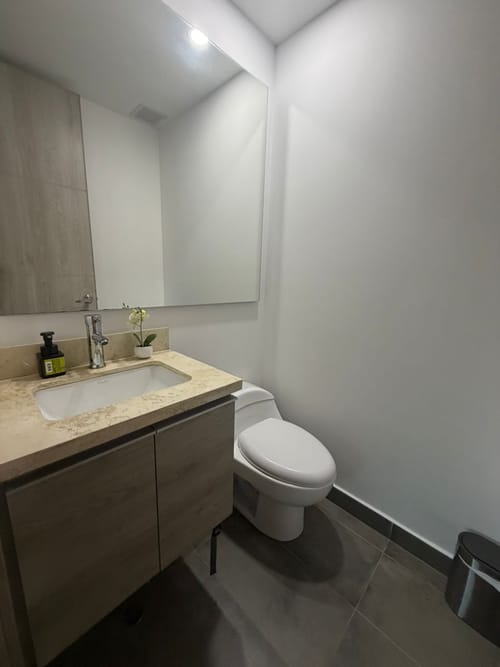 Apartamento de 3 alcobas en venta en Loma Del Esmeraldal, Envigado, 116 m² · foto 17 de 24