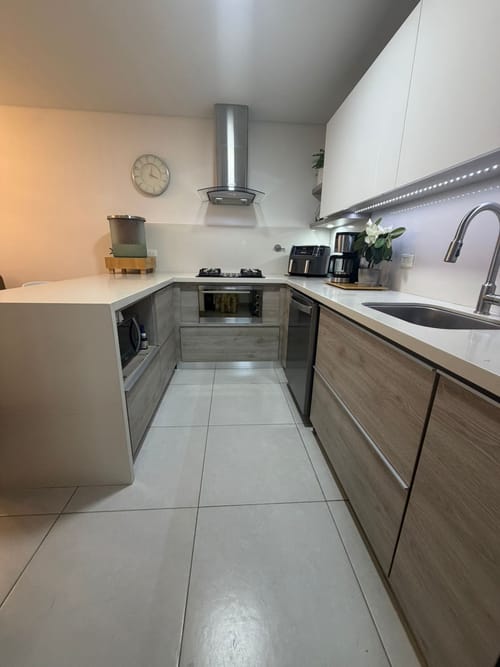 Apartamento de 3 alcobas en venta en Loma Del Esmeraldal, Envigado, 116 m² · foto 18 de 24