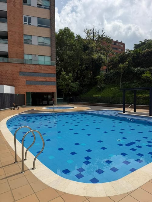 Apartamento de 3 alcobas en venta en Loma Del Esmeraldal, Envigado, 116 m² · foto 23 de 24