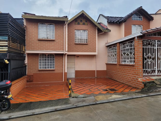 Casa de 3 alcobas en venta en Santa Ana, Rionegro, 93 m² · foto 3 de 18