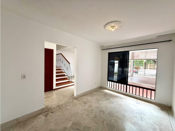 Casa de 3 alcobas en venta en La Flora, Cali, 160 m² · foto 8 de 22