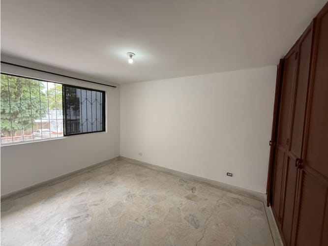 Casa de 3 alcobas en venta en La Flora, Cali, 160 m² · foto 21 de 22