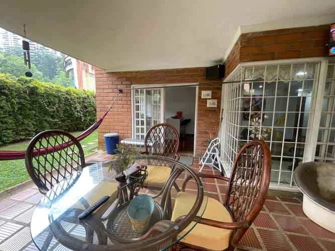 Apartamento de 4 alcobas en venta en Loma Del Indio, Medellín, 289 m² · foto 3 de 24