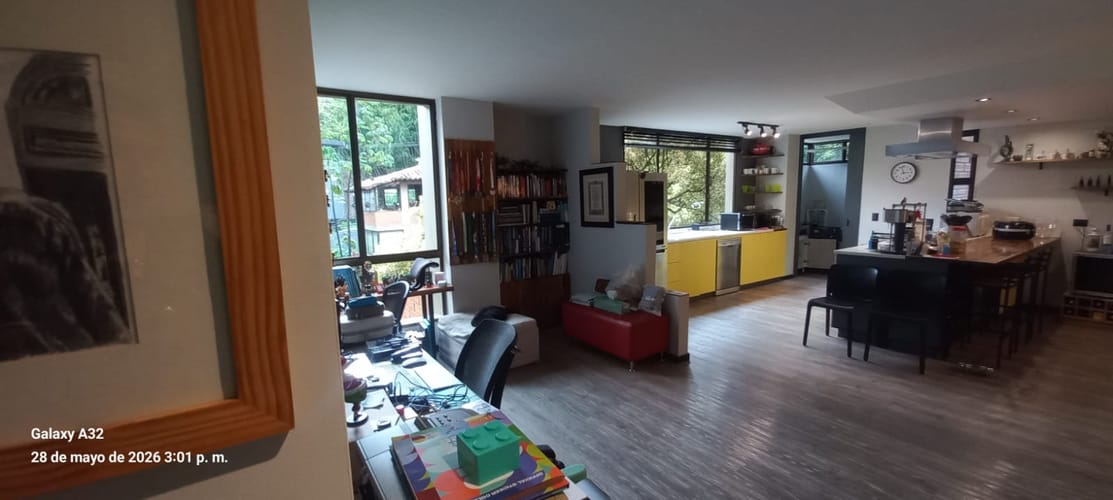 Apartamento de 2 alcobas en venta en La Florida, Medellín, 156 m² · foto 13 de 24