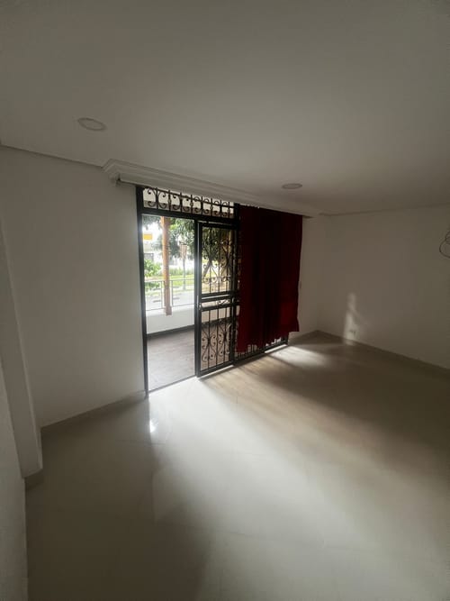 Apartamento de 4 alcobas en venta en Laureles, Medellín, 215 m² · foto 20 de 22