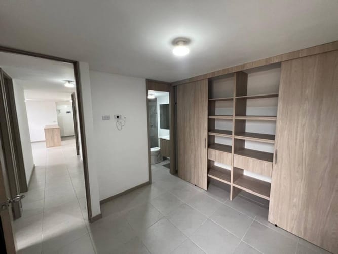 Apartamento de 3 alcobas en arriendo en Señorial, Envigado, 80 m² · foto 8 de 24