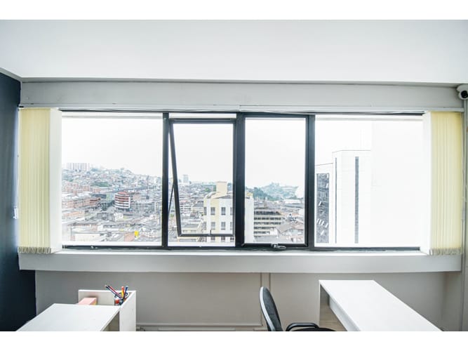 Oficina en venta en El Centro, Manizales, 165 m² · foto 8 de 15