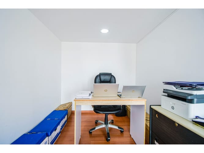 Oficina en venta en El Centro, Manizales, 165 m² · foto 9 de 15