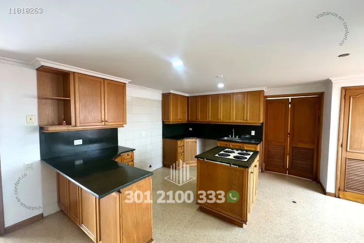 Apartamento de 2 alcobas en arriendo en Las Acacias, Medellín, 220 m² · foto 12 de 24