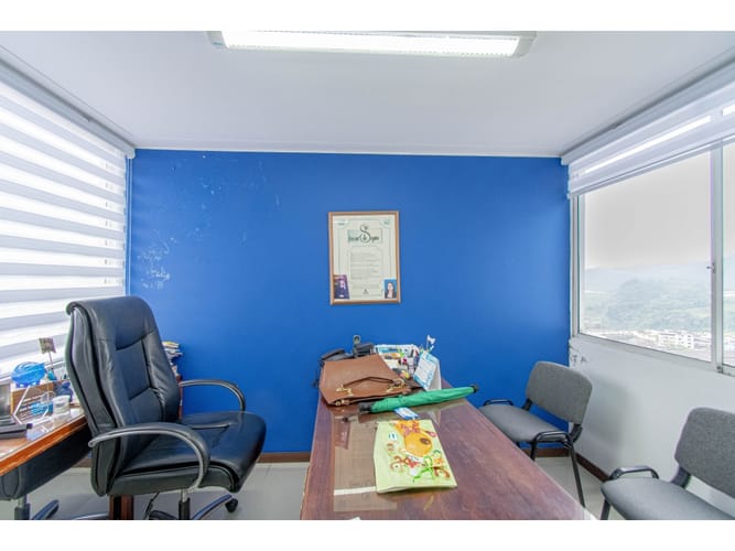 Oficina en venta en El Centro, Manizales, 46 m² · foto 4 de 9