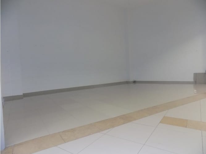 Local en venta en Los Laureles, Manizales, 45 m² · foto 4 de 7
