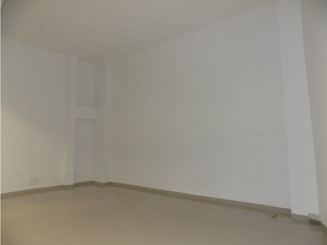 Local en venta en Los Laureles, Manizales, 45 m² · foto 6 de 7