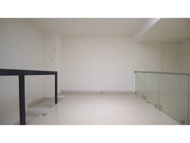 Local en venta en Los Laureles, Manizales, 52 m² · foto 3 de 4