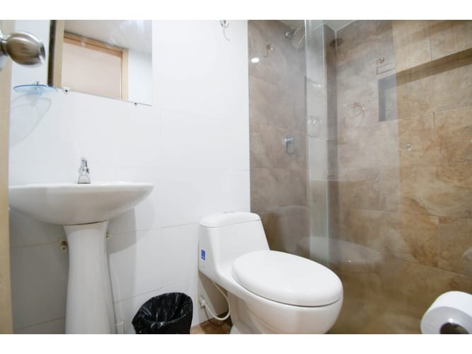 Edificio en venta en 11 De Noviembre, Manizales, 180 m² · foto 17 de 20