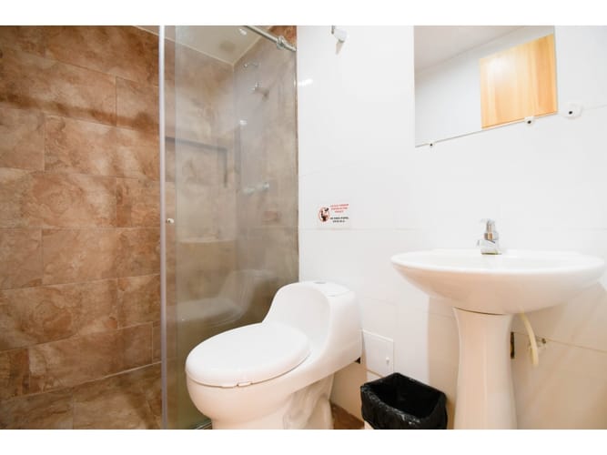 Edificio en venta en 11 De Noviembre, Manizales, 180 m² · foto 18 de 20