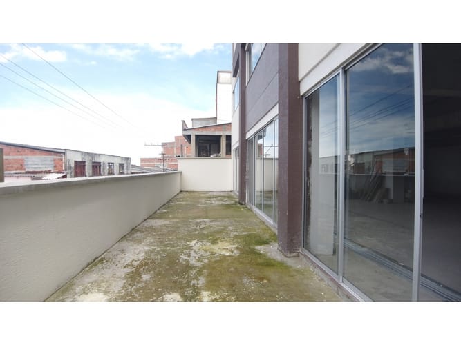 Local en venta en Avenida Santander, Manizales, 318 m² · foto 6 de 6