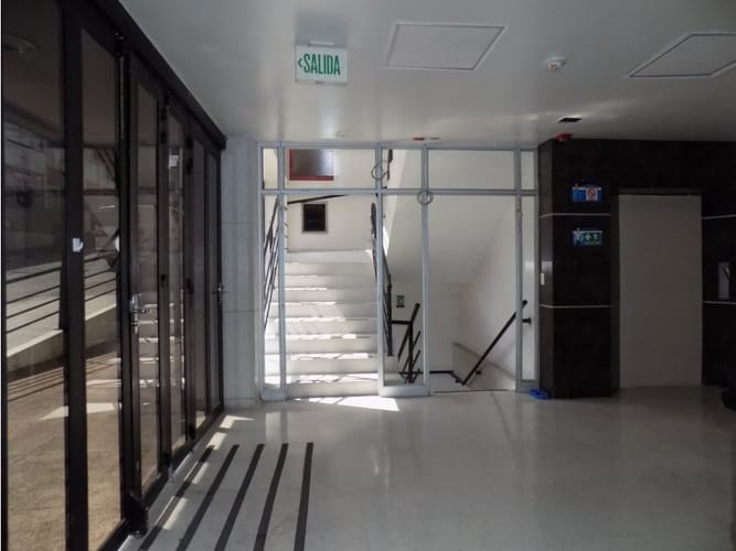Edificio en venta en Palermo, Manizales, 876 m² · foto 4 de 24