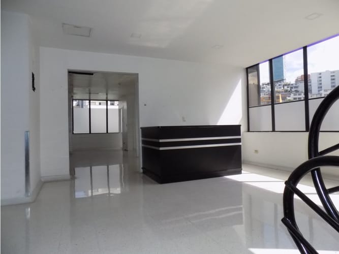 Edificio en venta en Palermo, Manizales, 876 m² · foto 11 de 24