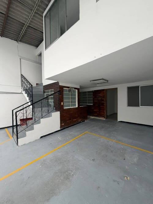 Casa de 6 alcobas en venta en La Patria, Bogotá, 181 m² · foto 4 de 17