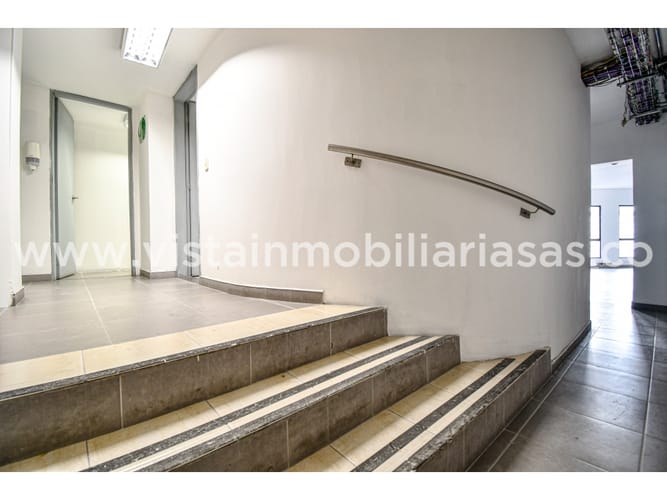 Local en venta en El Centro, Manizales, 300 m² · foto 12 de 23