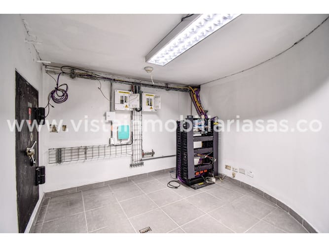 Local en venta en El Centro, Manizales, 300 m² · foto 16 de 23