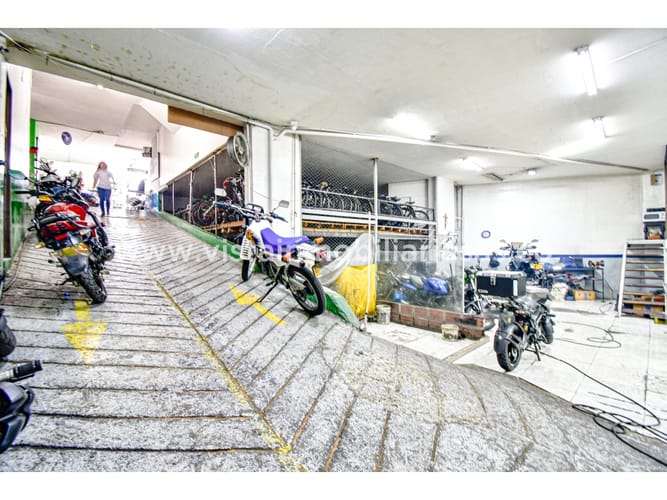 Local en venta en El Centro, Manizales, 500 m² · foto 9 de 13