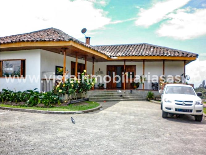 Finca en venta en La Linda Parte, Manizales, 380 m² · foto 2 de 24