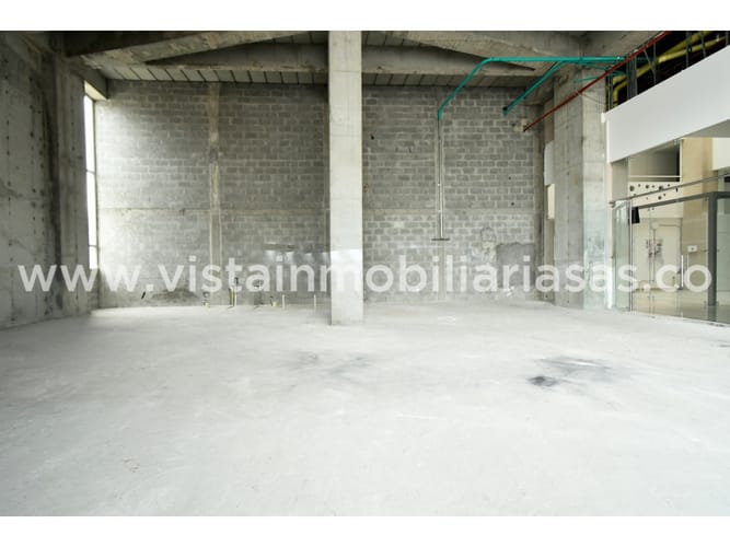 Local en venta en Avenida Santander, Manizales, 150 m² · foto 2 de 3