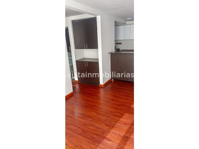 Apartamento de 2 alcobas en venta en Ub. Palo Negro, Manizales, 60 m² · foto 3 de 9