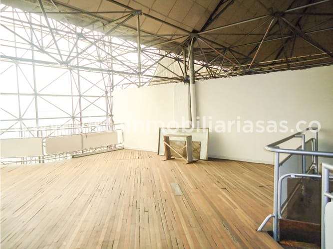 Local en venta en El Centro, Manizales, 90 m² · foto 2 de 5