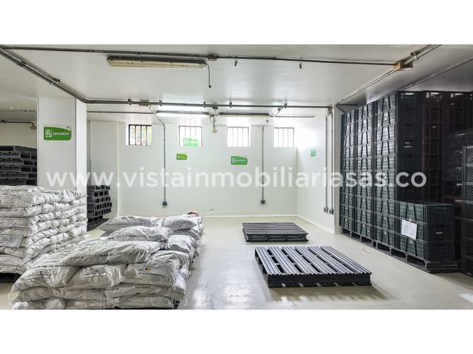 Edificio en venta en La Arboleda, Manizales, 1676 m² · foto 5 de 7