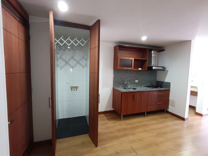 Apartaestudio en venta en Chapinero Alto, Bogotá, 30 m² · foto 7 de 14
